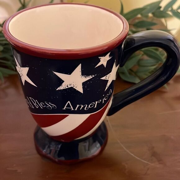 2/$10 Divinity Ceramic USA‎ God Bless America Mug - Picture 1 of 3